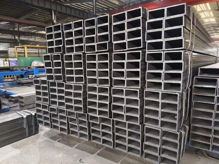 EN 10219 S355JR STRUCTUAL STEEL TUBE factory