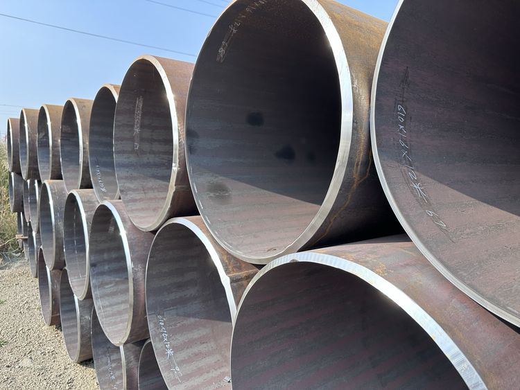 ASTM A36 CARBON STEEL PIPES
